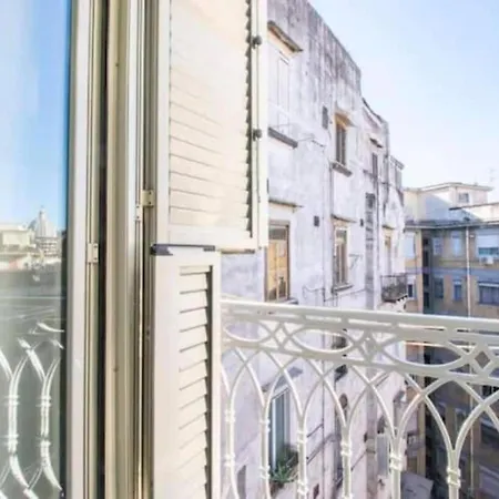 公寓 Napoleon In Principe Umberto Square 那不勒斯