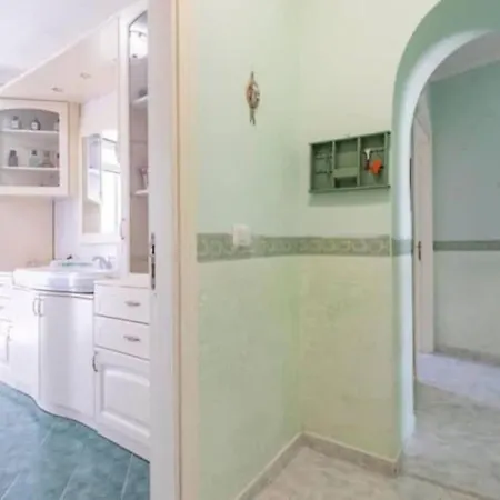 Napoleon In Principe Umberto Square Napoli