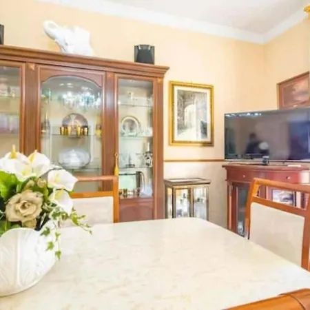 Napoleon In Principe Umberto Square Appartamento *