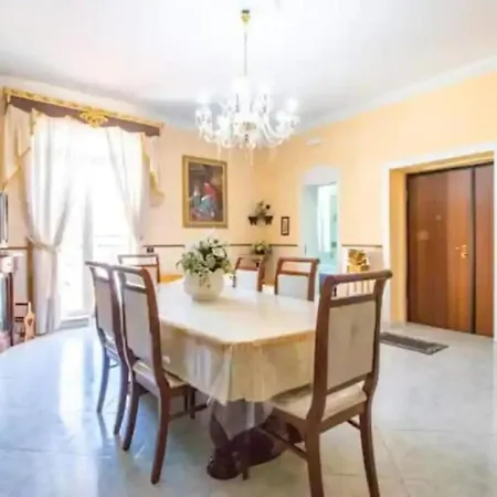 Napoleon In Principe Umberto Square